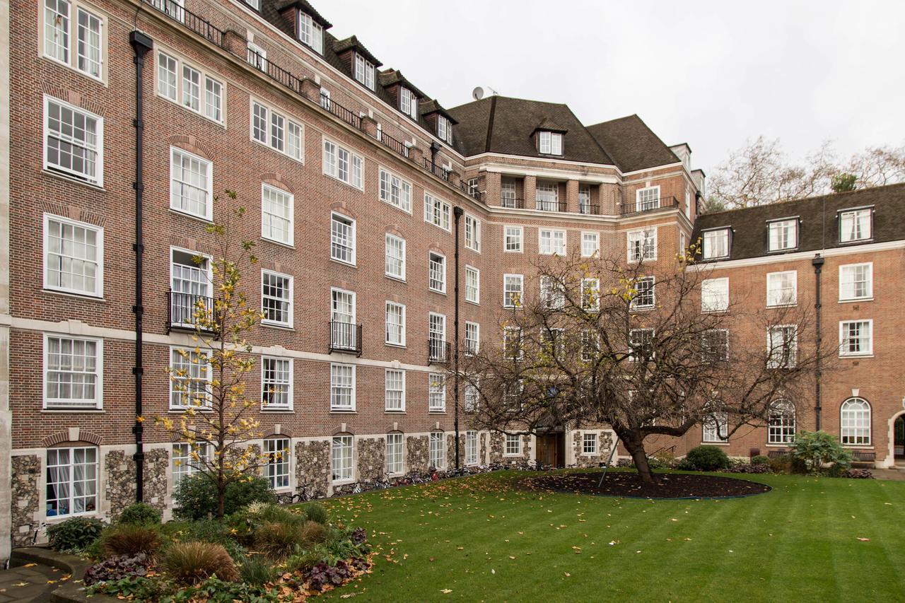 Goodenough College - University Residence Лондон Екстер'єр фото